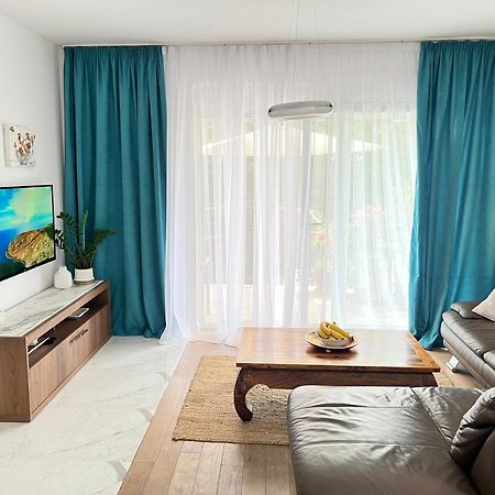 Apartments Tivat Extérieur photo