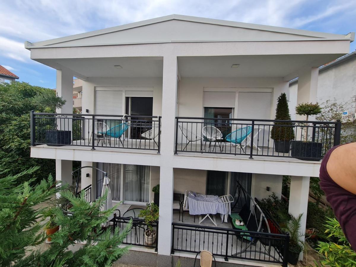 Apartments Tivat Extérieur photo