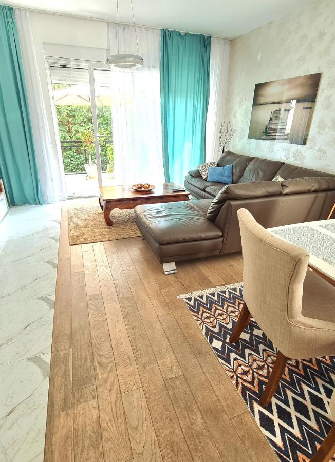 Apartments Tivat Extérieur photo