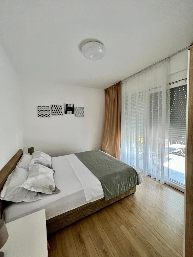 Apartments Tivat Extérieur photo