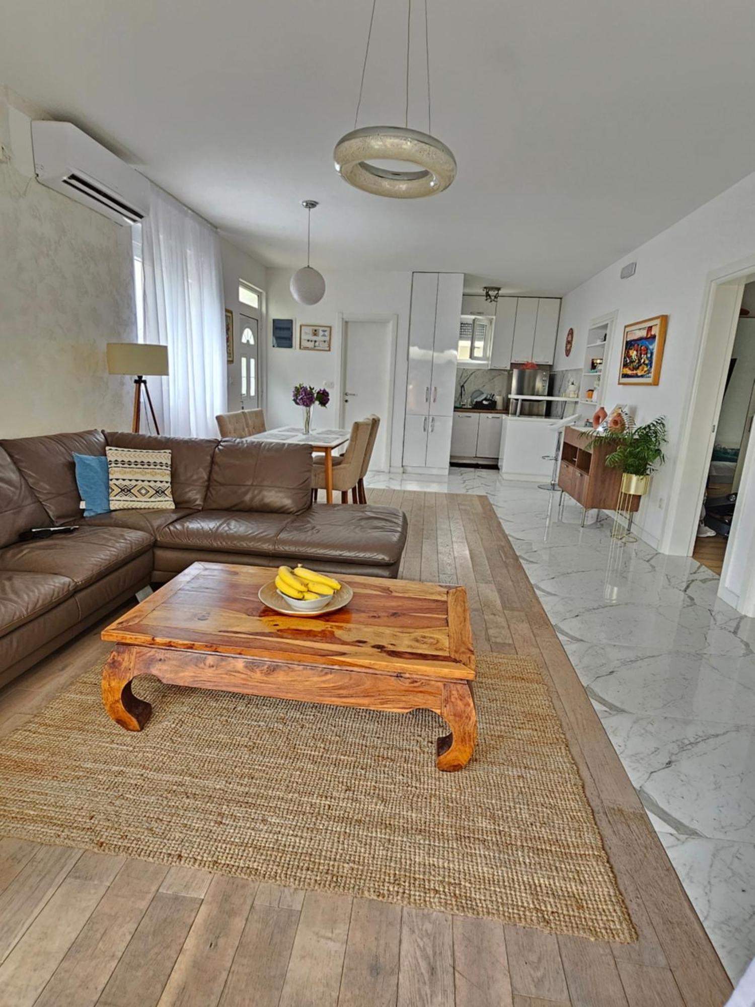Apartments Tivat Extérieur photo